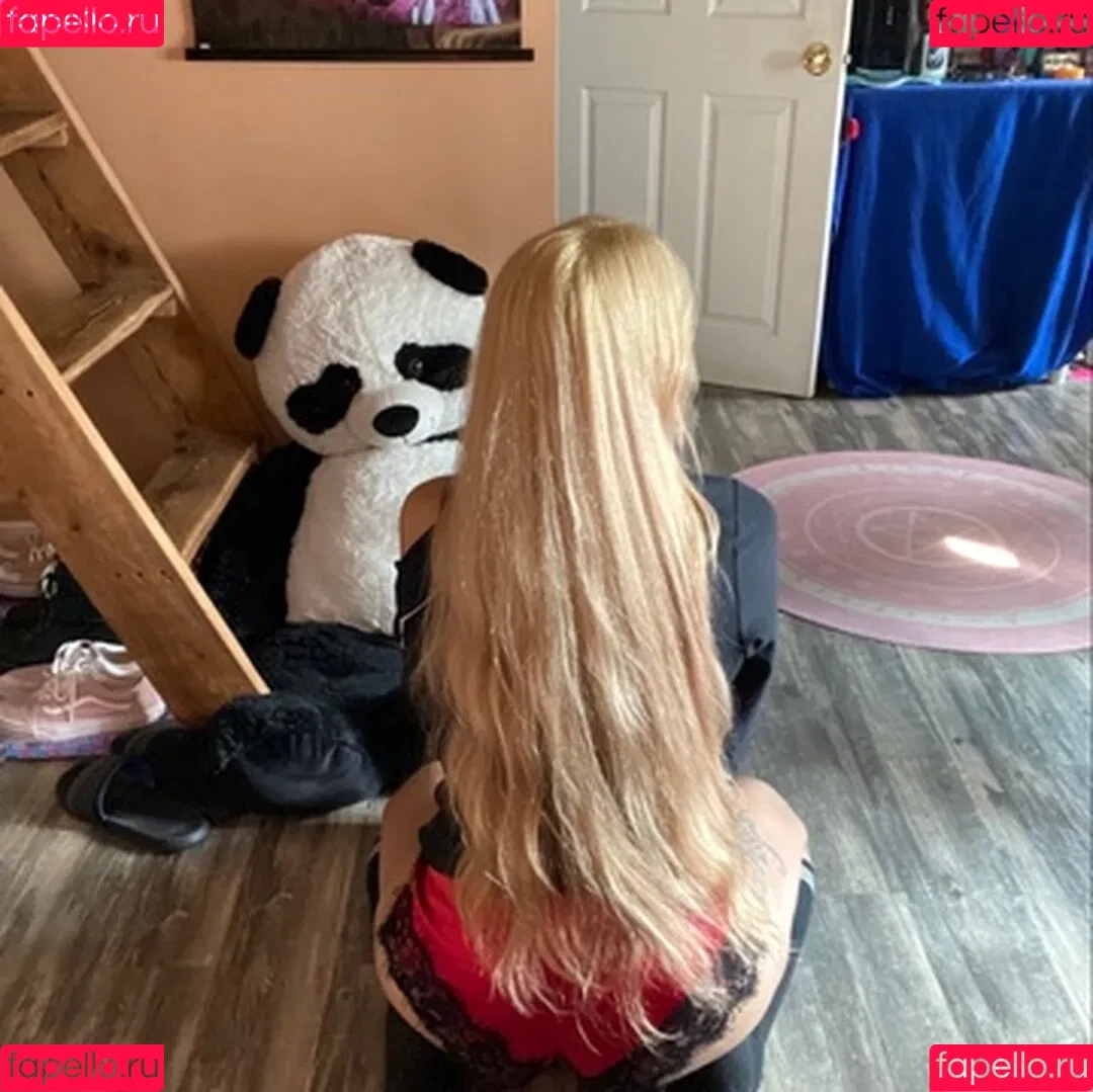 Pandahugz Onlyfans Photo Gallery 