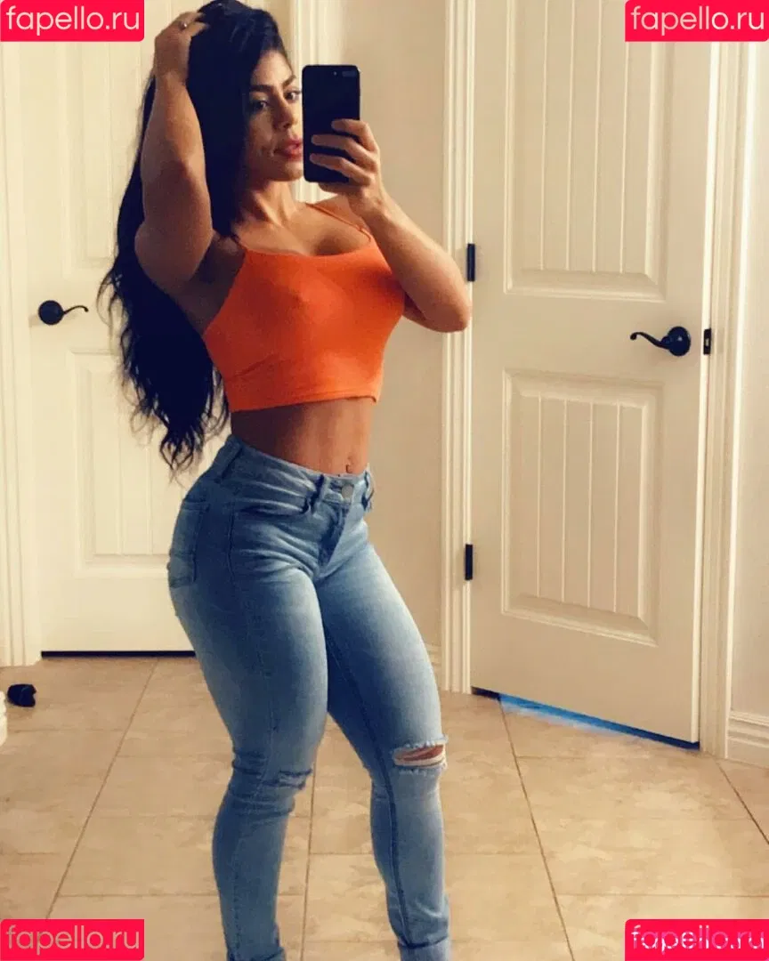 Yanet Onlyfans Photo Gallery 