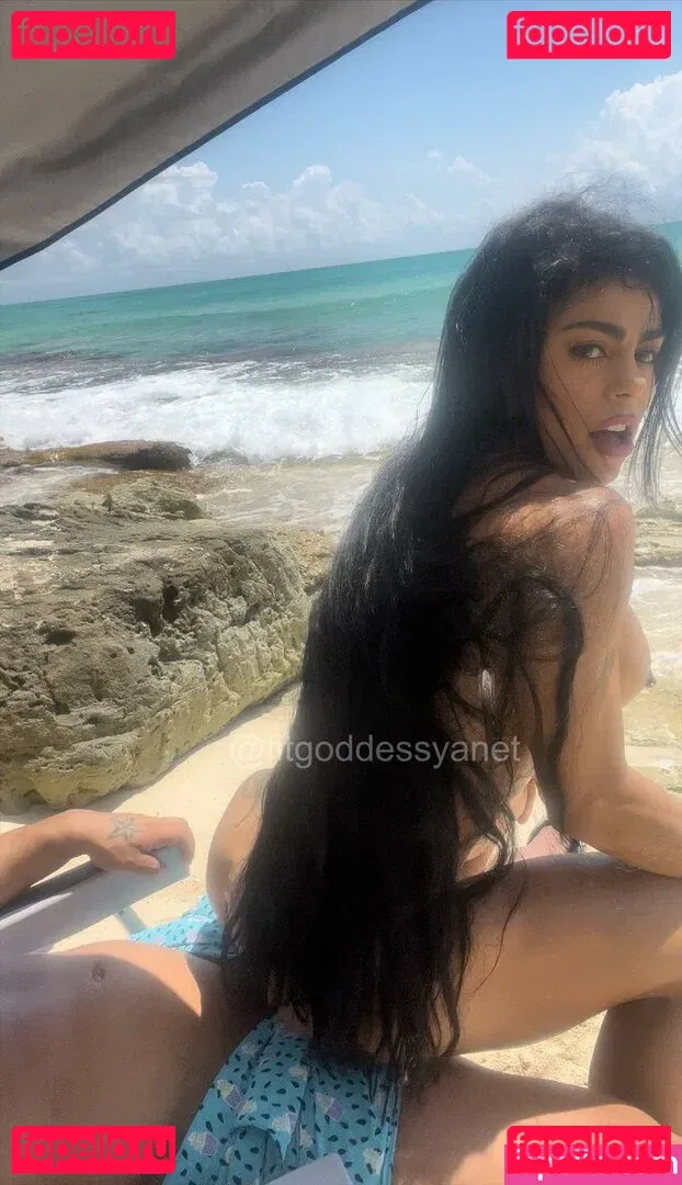 Yanet Onlyfans Photo Gallery 