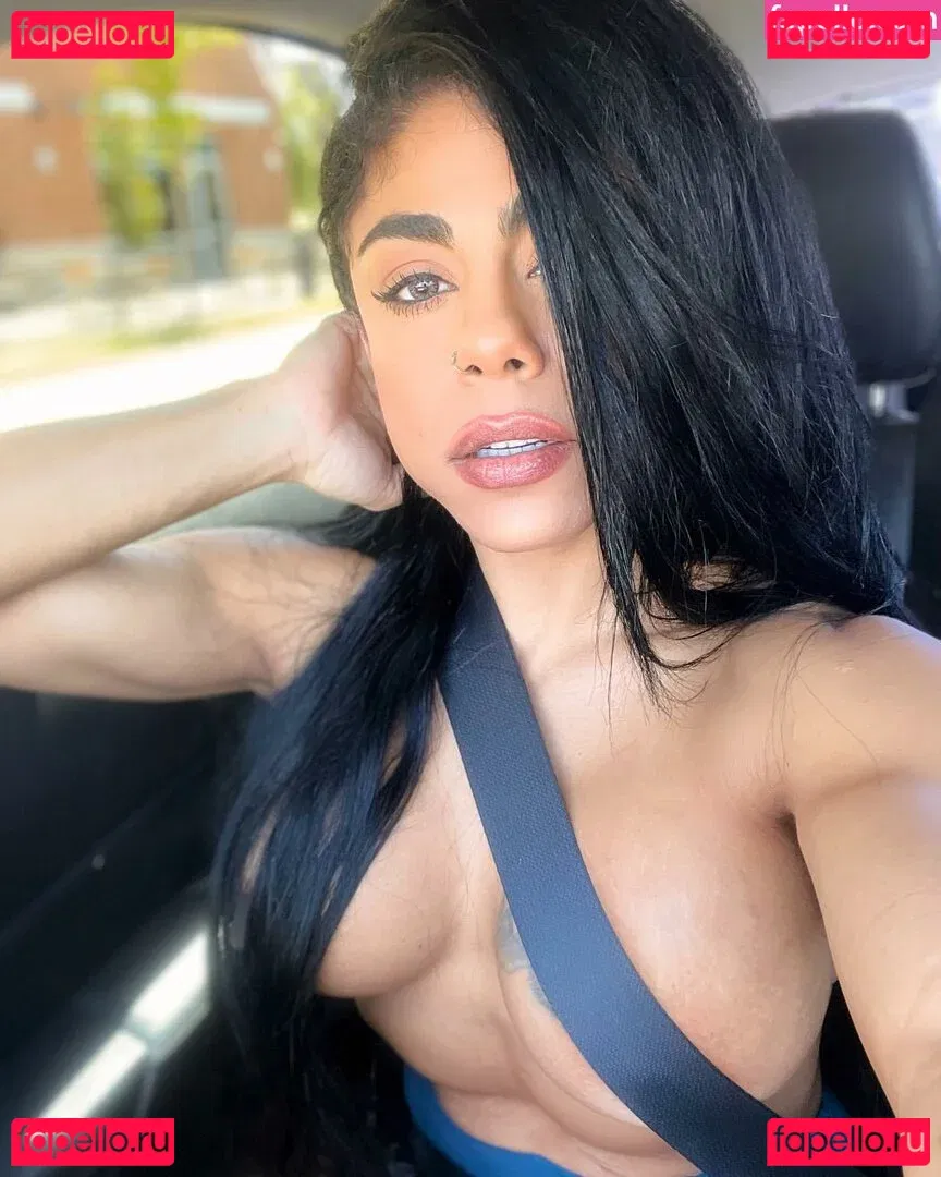 Yanet Onlyfans Photo Gallery 