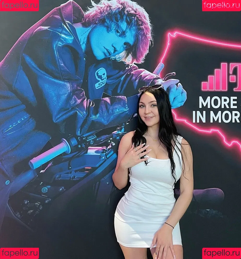 Cindy Z Onlyfans Photo Gallery 