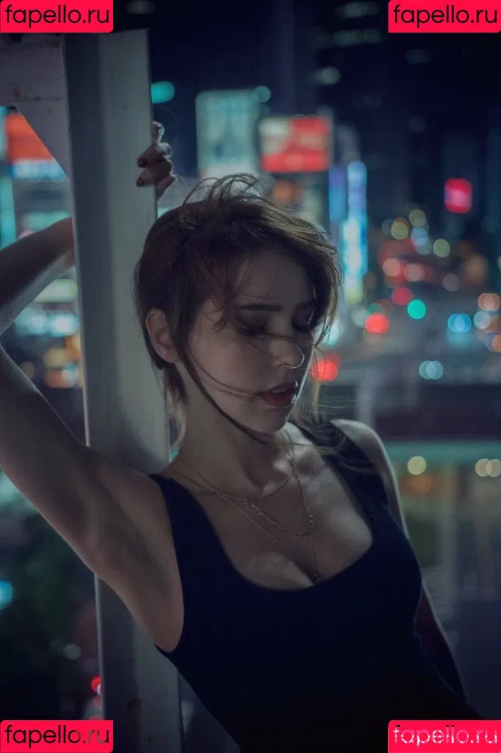 Stefanie Joosten Onlyfans Photo Gallery 