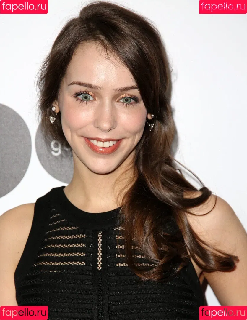 Stefanie Joosten Onlyfans Photo Gallery 