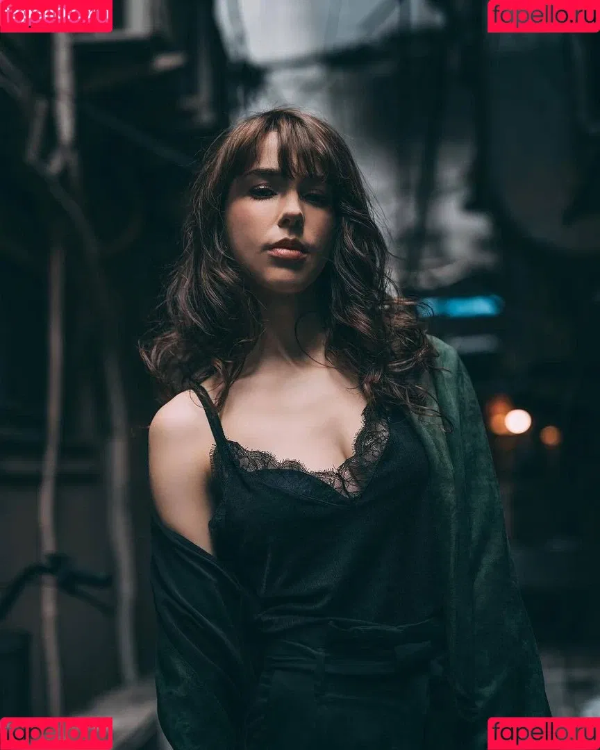 Stefanie Joosten Onlyfans Photo Gallery 