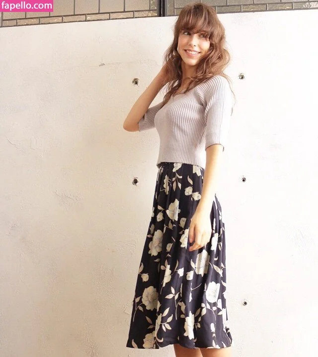 Stefanie Joosten Onlyfans Photo Gallery 