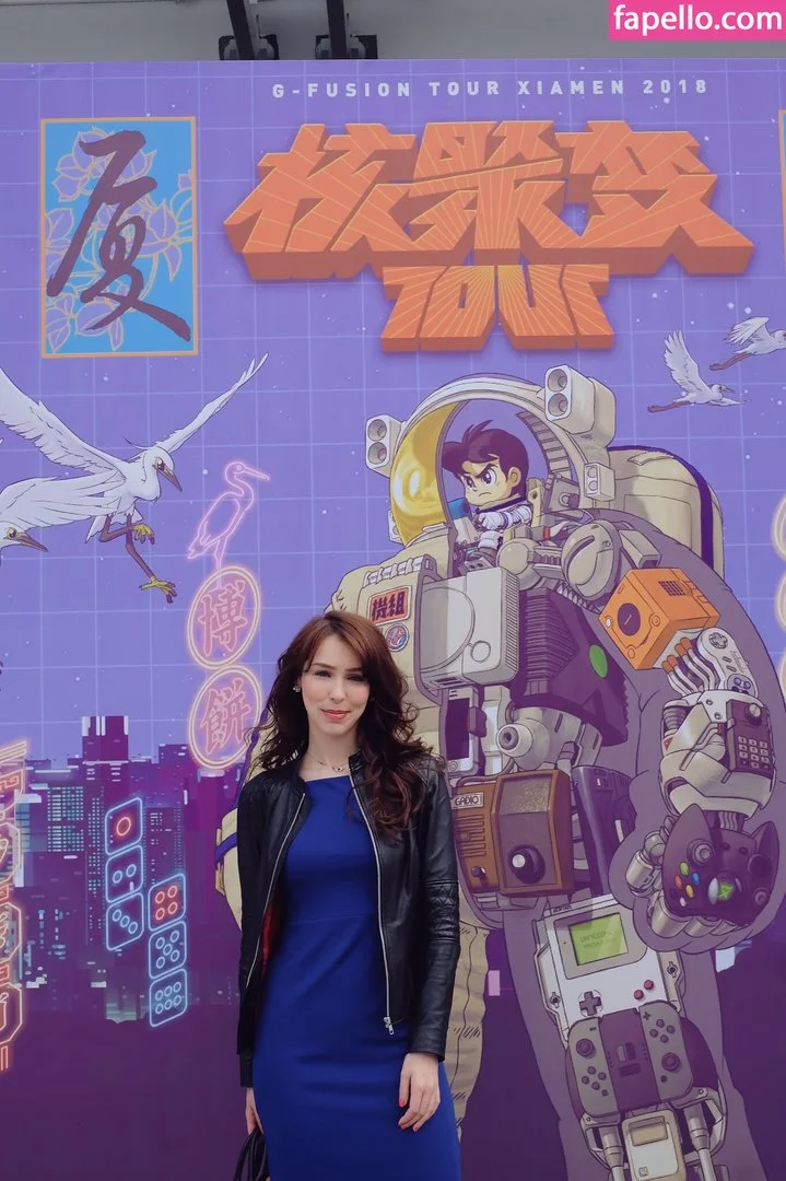 Stefanie Joosten Onlyfans Photo Gallery 