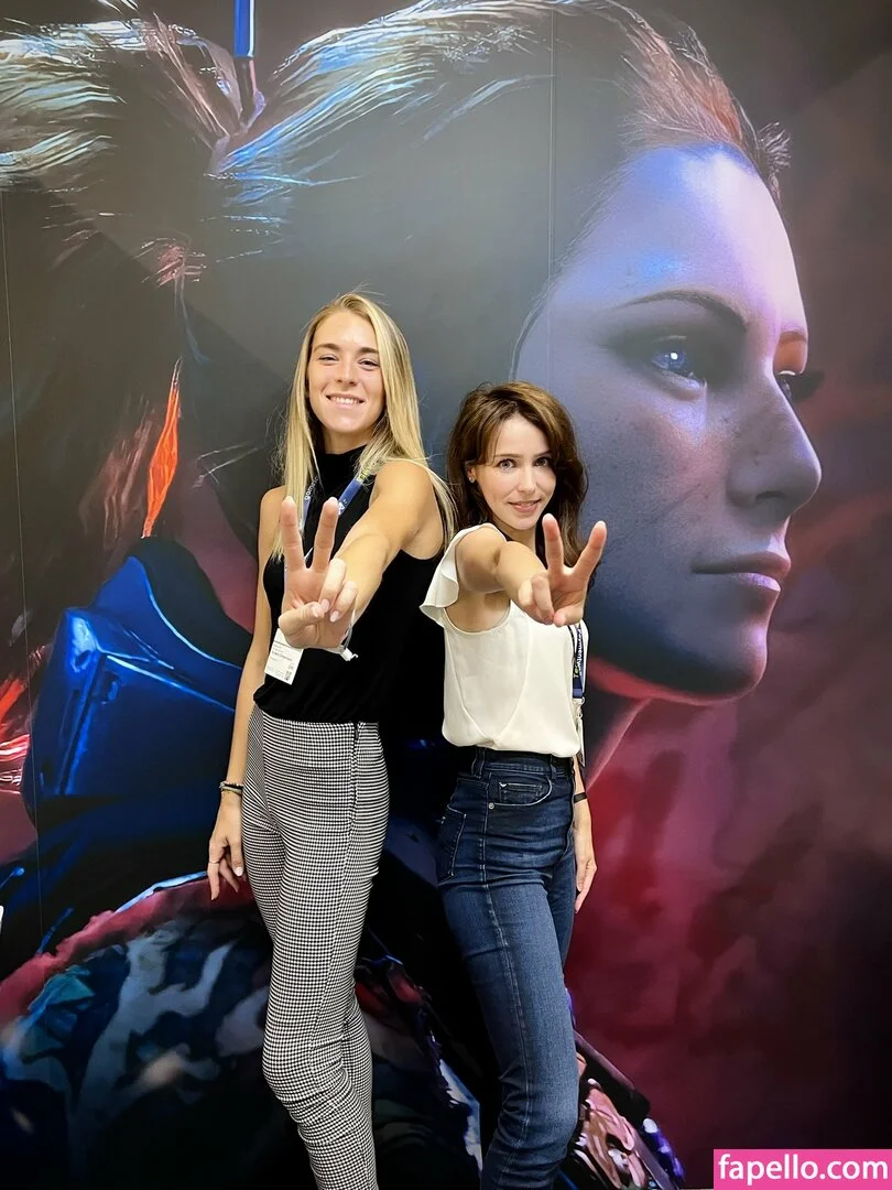 Stefanie Joosten Onlyfans Photo Gallery 