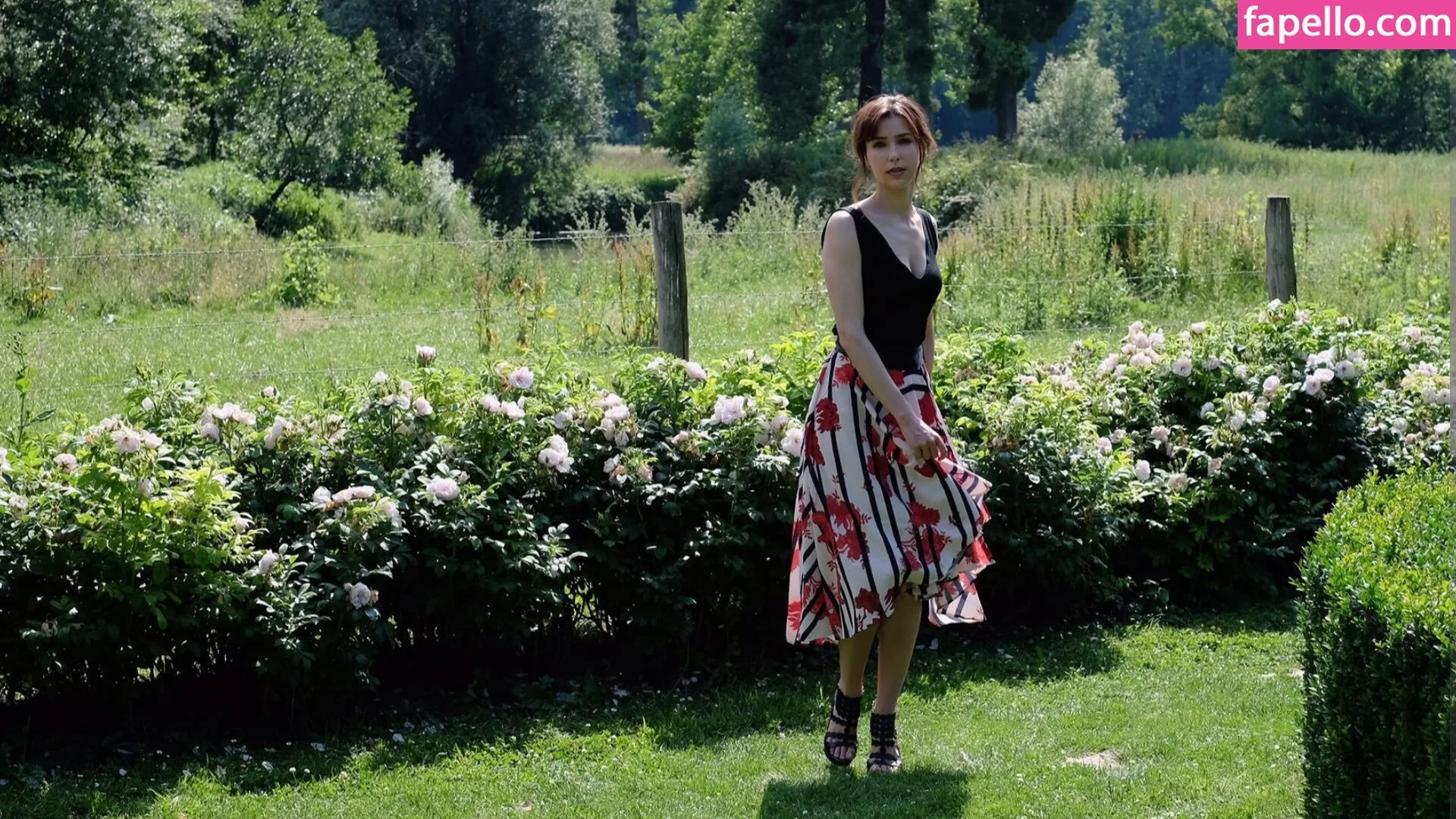 Stefanie Joosten Onlyfans Photo Gallery 