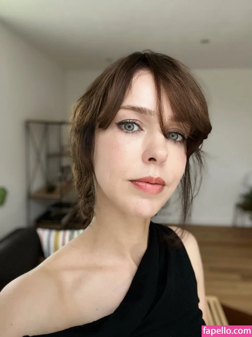 Stefanie Joosten Onlyfans Photo Gallery 