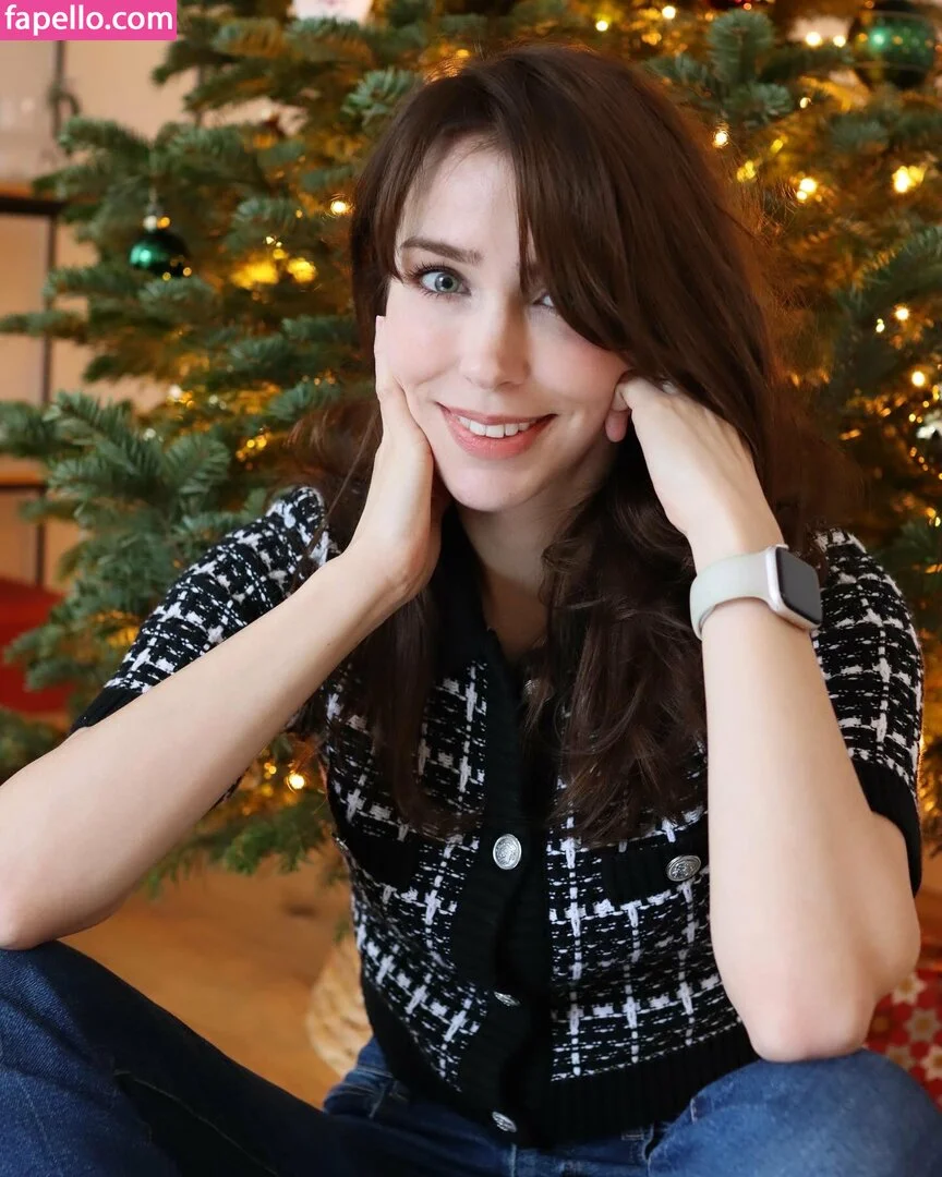 Stefanie Joosten Onlyfans Photo Gallery 
