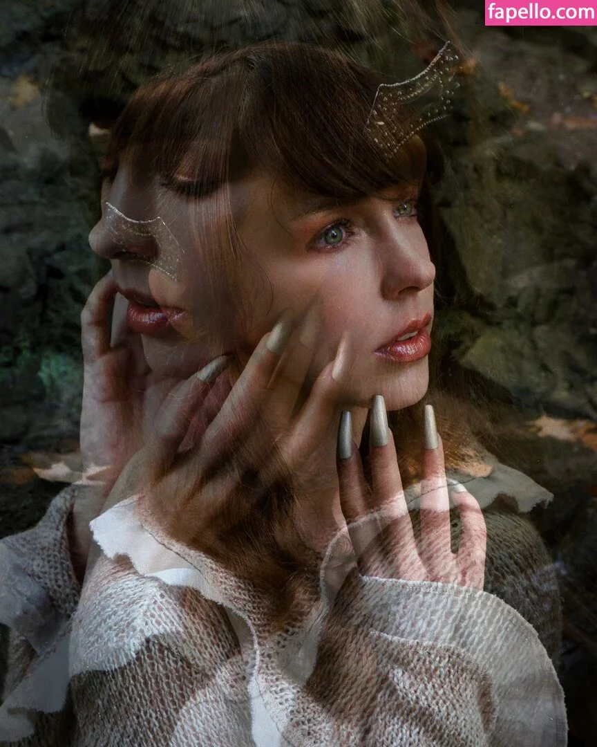 Stefanie Joosten Onlyfans Photo Gallery 