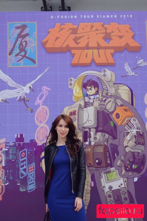 Stefanie Joosten Onlyfans Photo Gallery 