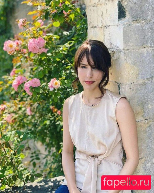 Stefanie Joosten Nude Onlyfans Photo 9