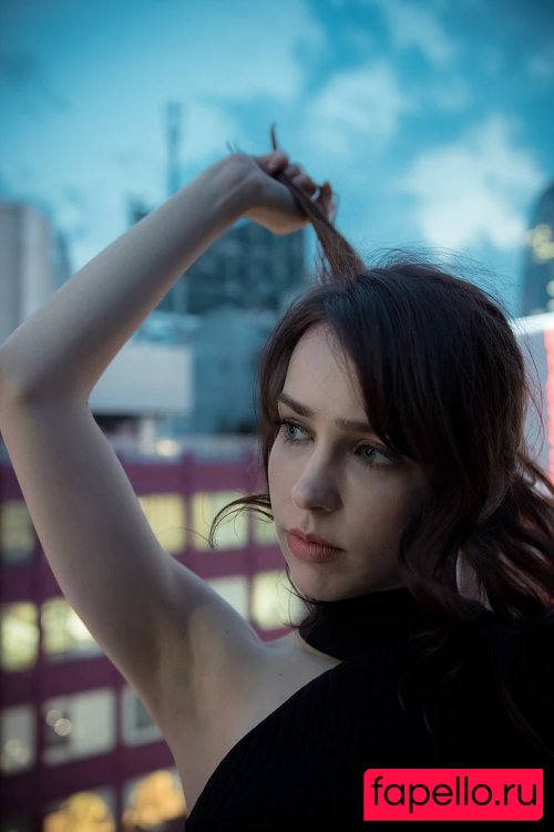 Stefanie Joosten Onlyfans Photo Gallery 