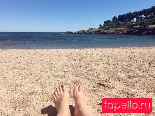 Stefanie Joosten Onlyfans Photo Gallery 