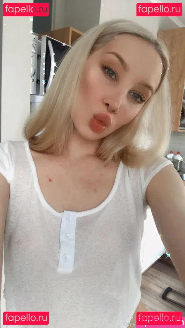 nancyflo Onlyfans Photo Gallery 