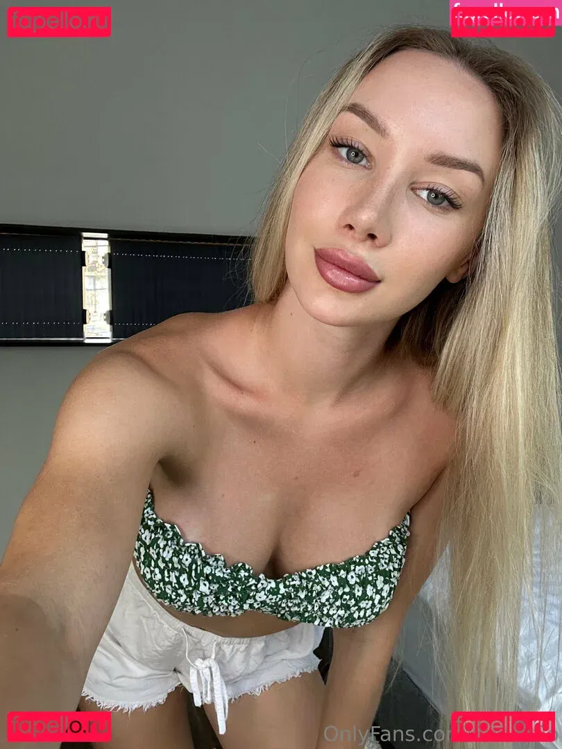 nancyflo Onlyfans Photo Gallery 