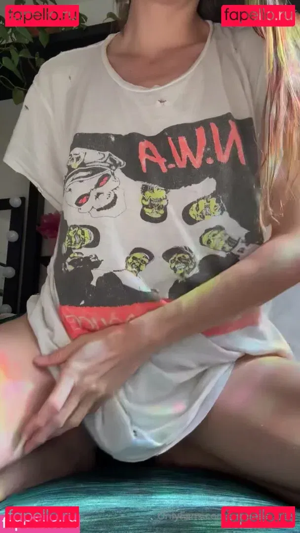 Amanda Riley Onlyfans Photo Gallery 