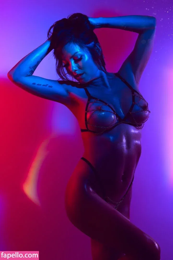 nikolemitchell Onlyfans Photo Gallery 