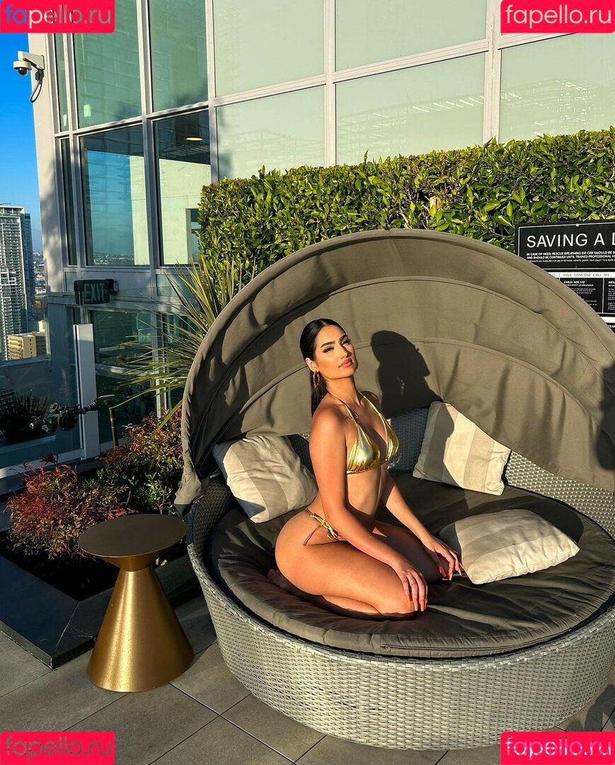 xvx.dianaa Onlyfans Photo Gallery 