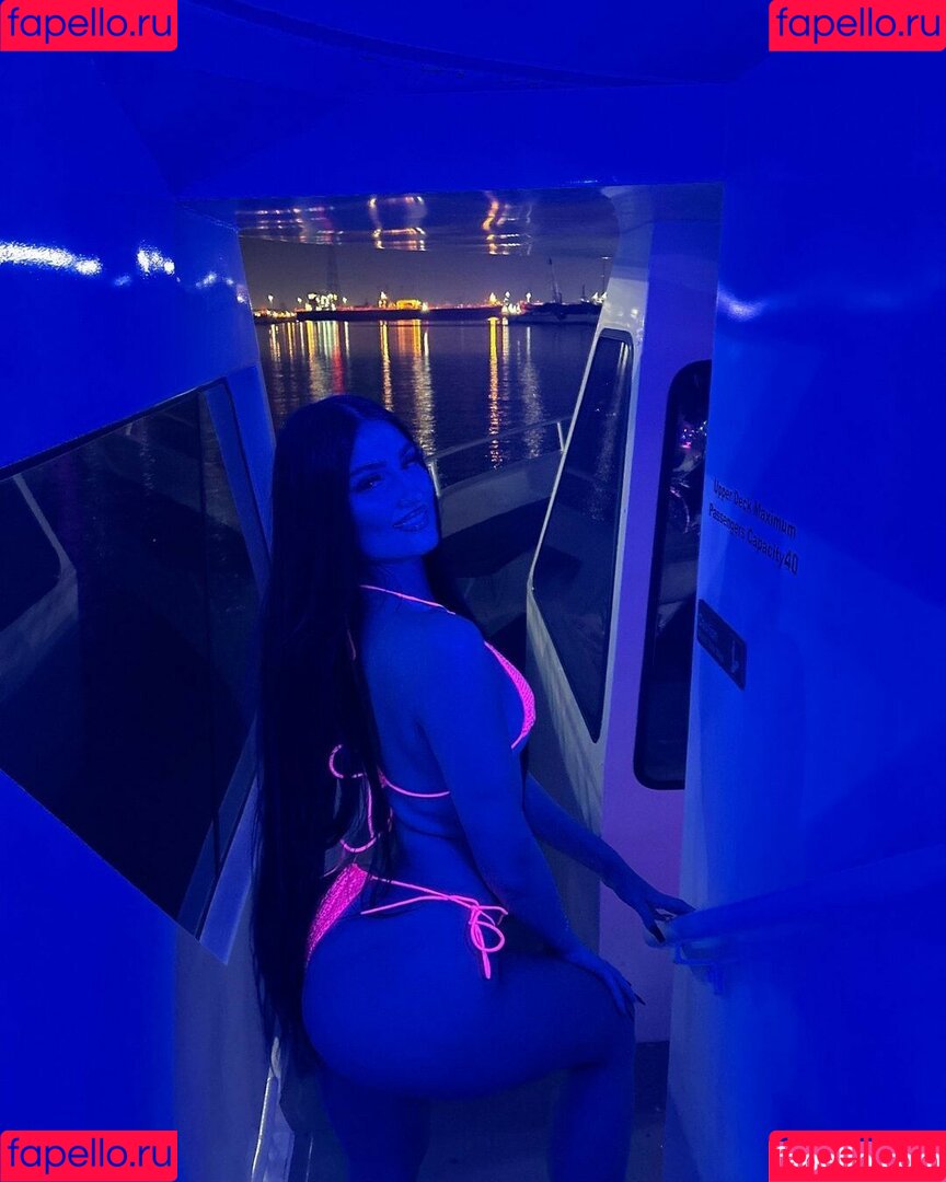 xvx.dianaa Onlyfans Photo Gallery 