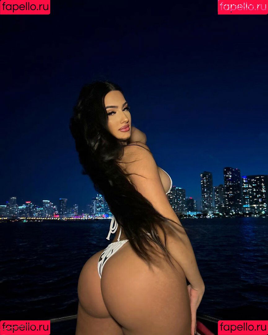 xvx.dianaa Onlyfans Photo Gallery 