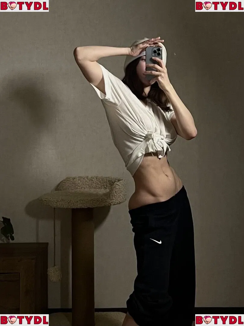 Toma Efremova Onlyfans Photo Gallery 