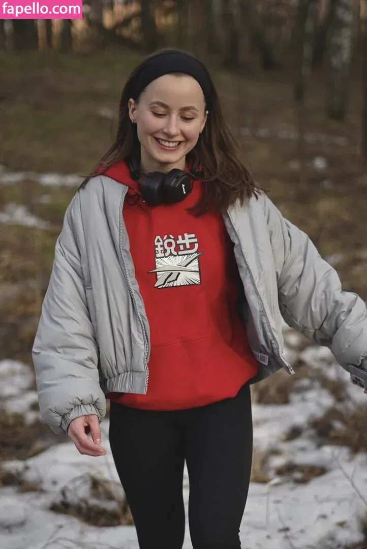 Toma Efremova Onlyfans Photo Gallery 