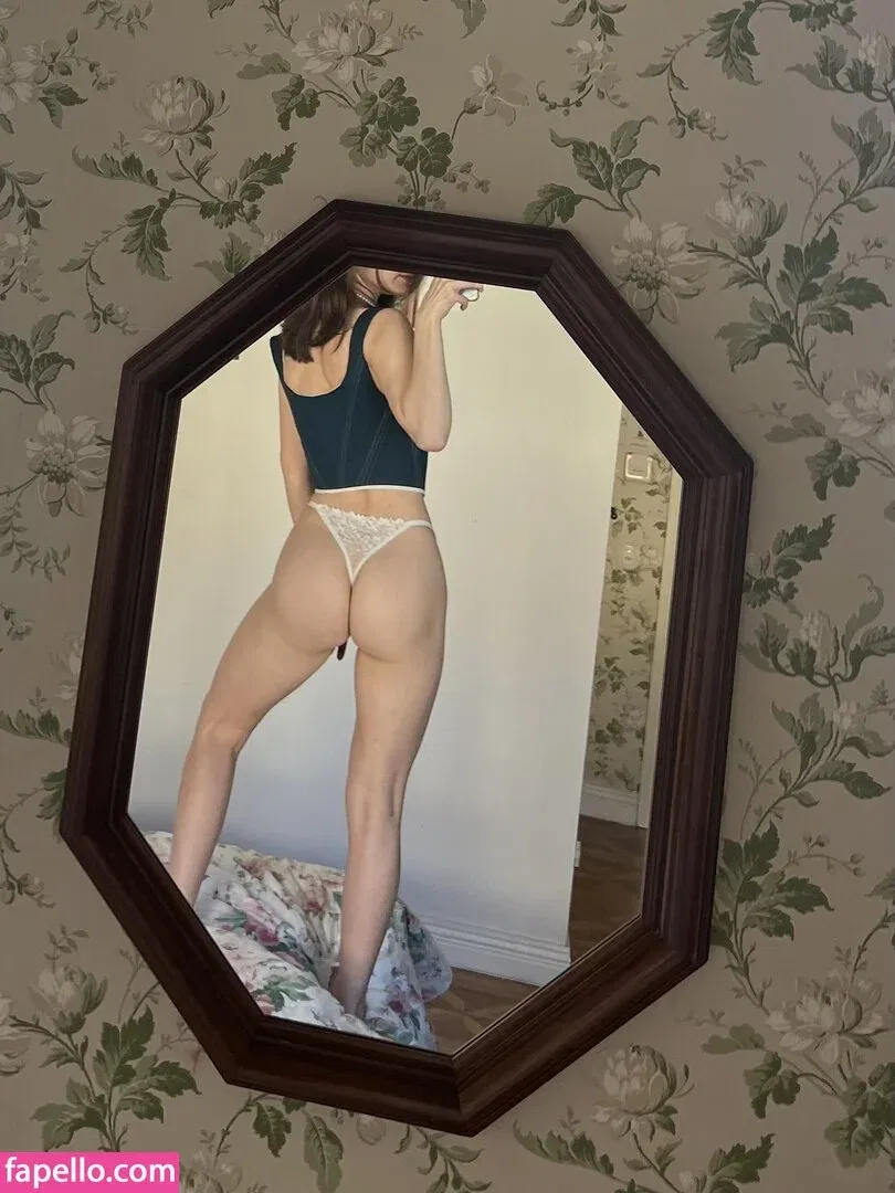 Toma Efremova Onlyfans Photo Gallery 