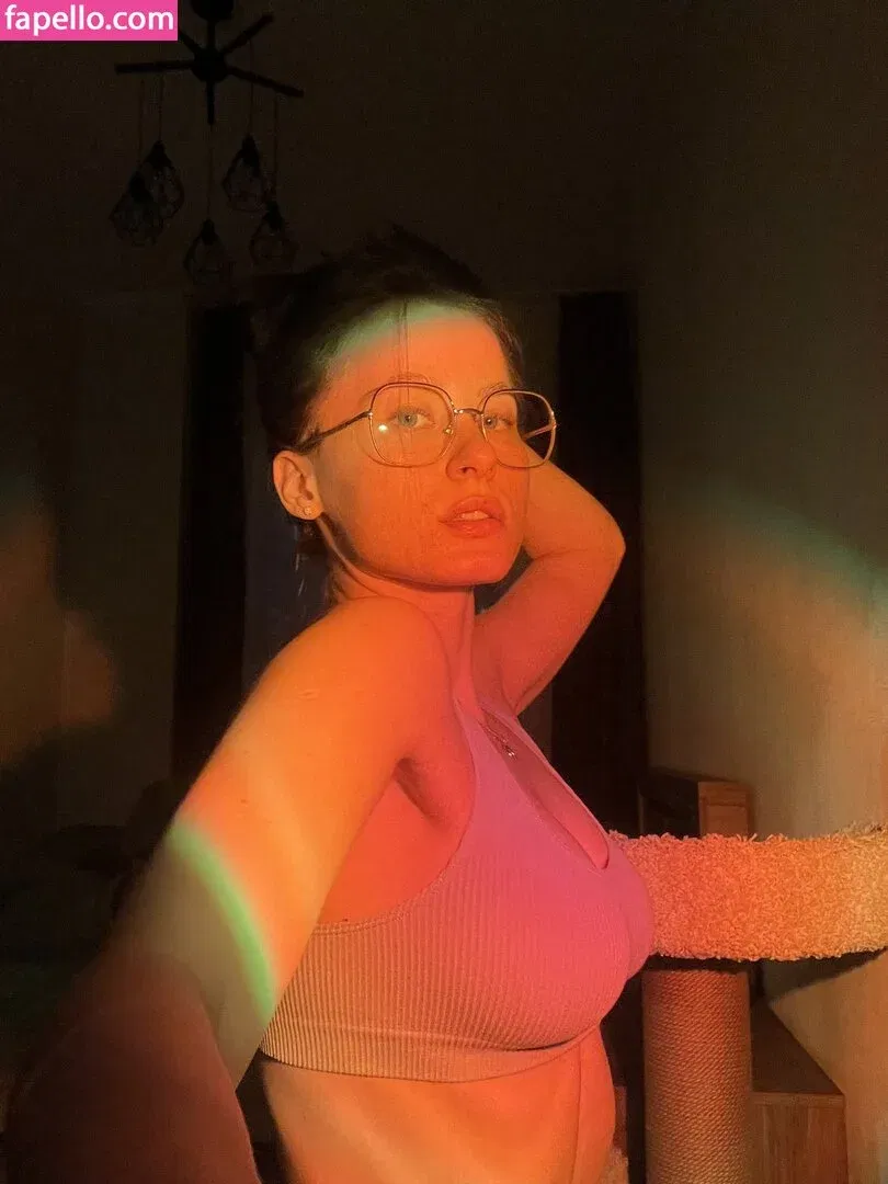 Toma Efremova Onlyfans Photo Gallery 