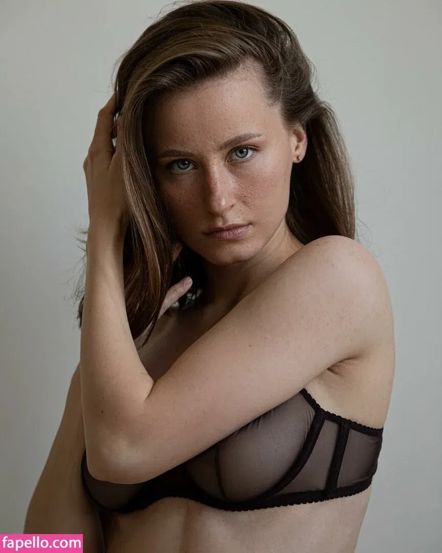 Toma Efremova Onlyfans Photo Gallery 