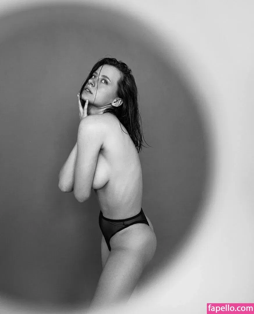 Toma Efremova Onlyfans Photo Gallery 