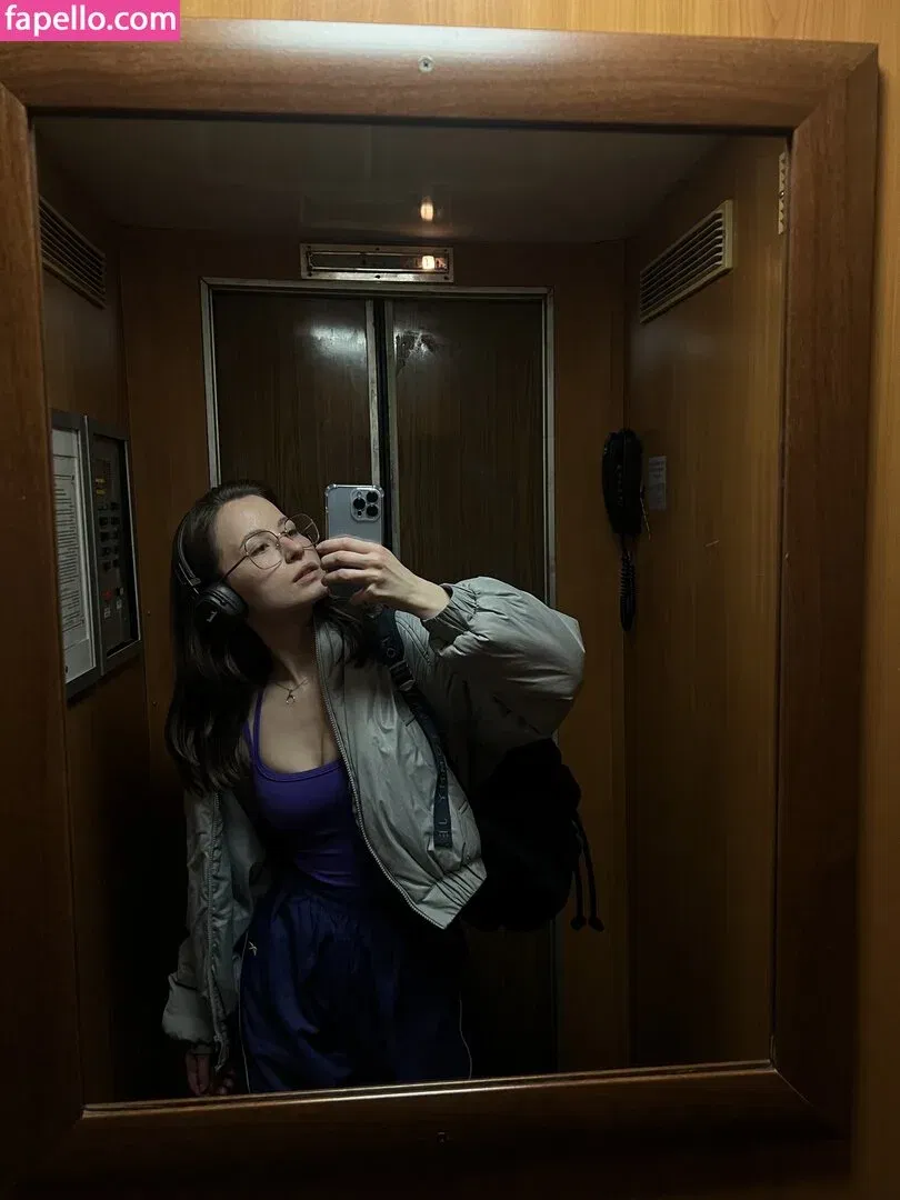 Toma Efremova Onlyfans Photo Gallery 