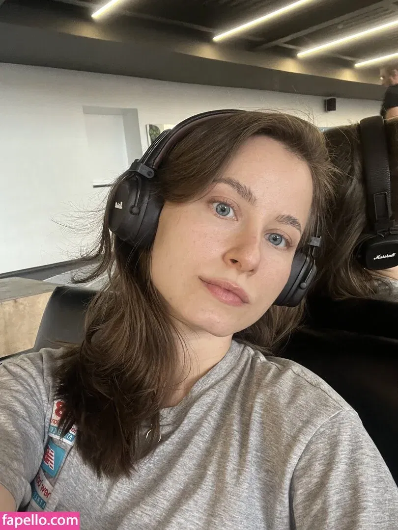 Toma Efremova Onlyfans Photo Gallery 