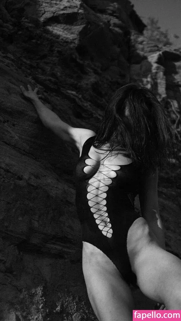 Toma Efremova Onlyfans Photo Gallery 