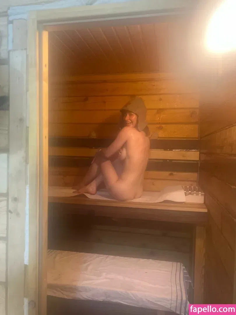 Toma Efremova Onlyfans Photo Gallery 