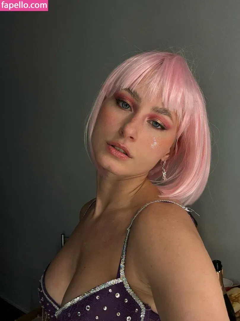 Toma Efremova Onlyfans Photo Gallery 