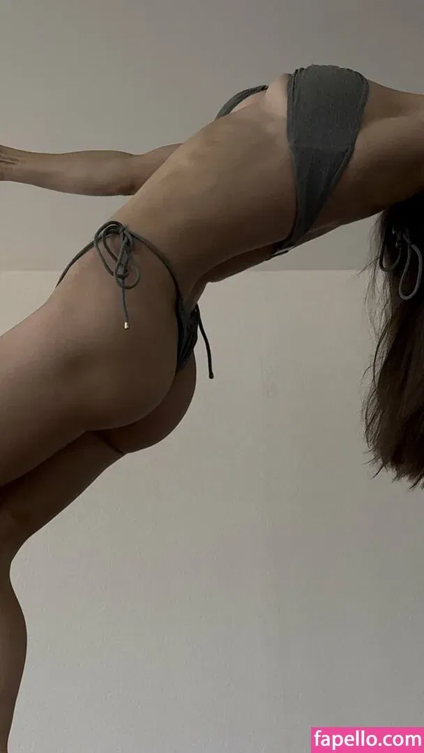 Toma Efremova Onlyfans Photo Gallery 