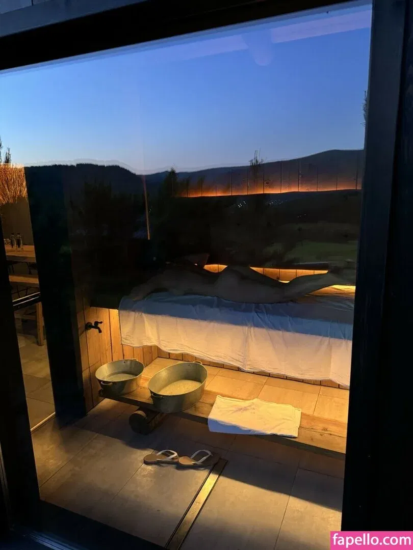 Toma Efremova Onlyfans Photo Gallery 