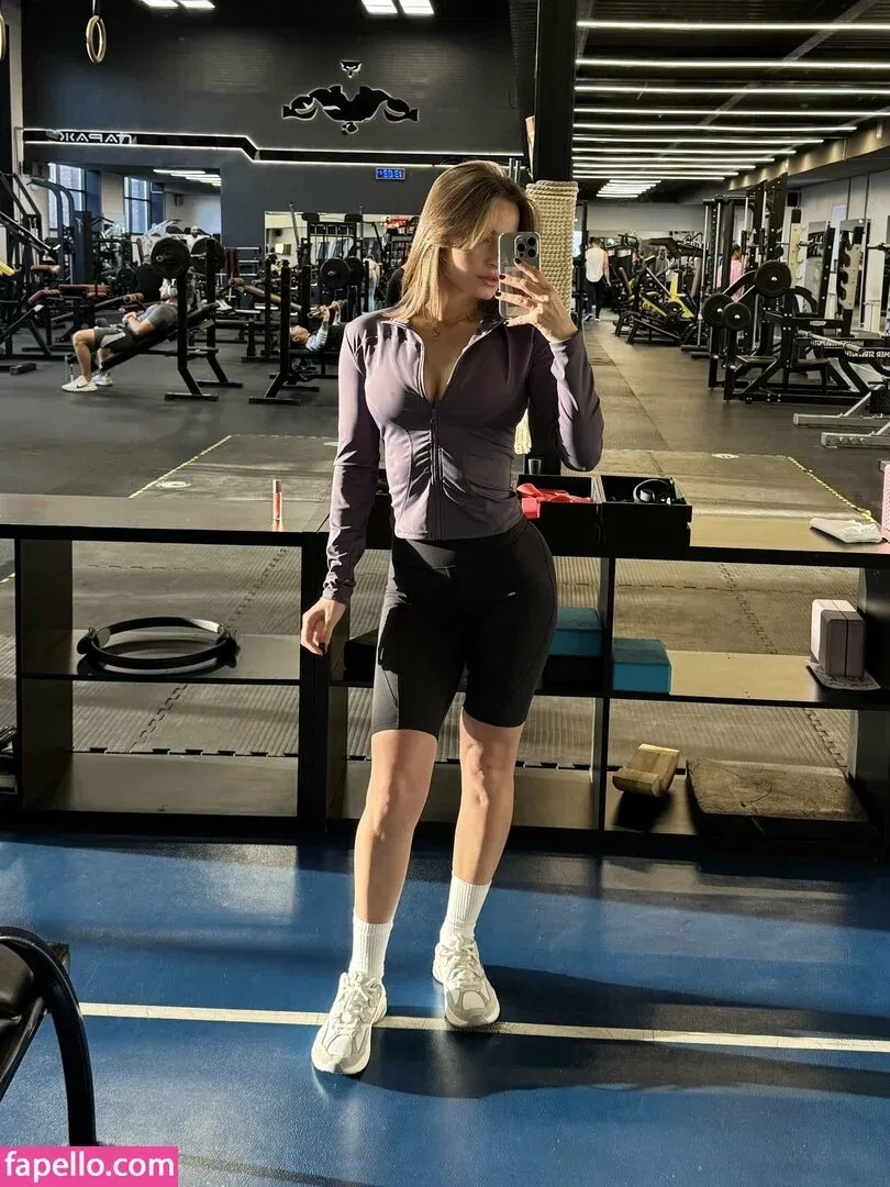 Toma Efremova Onlyfans Photo Gallery 