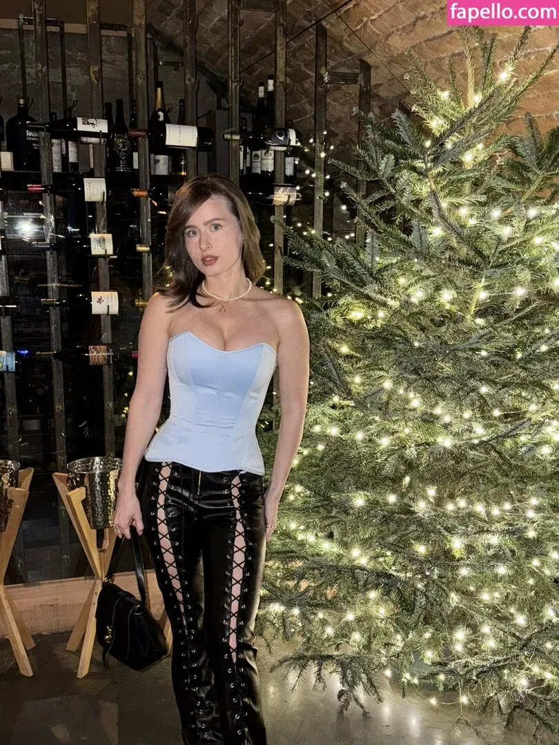 Toma Efremova Onlyfans Photo Gallery 