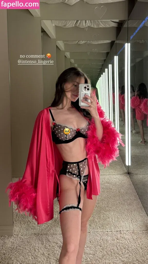 Toma Efremova Onlyfans Photo Gallery 