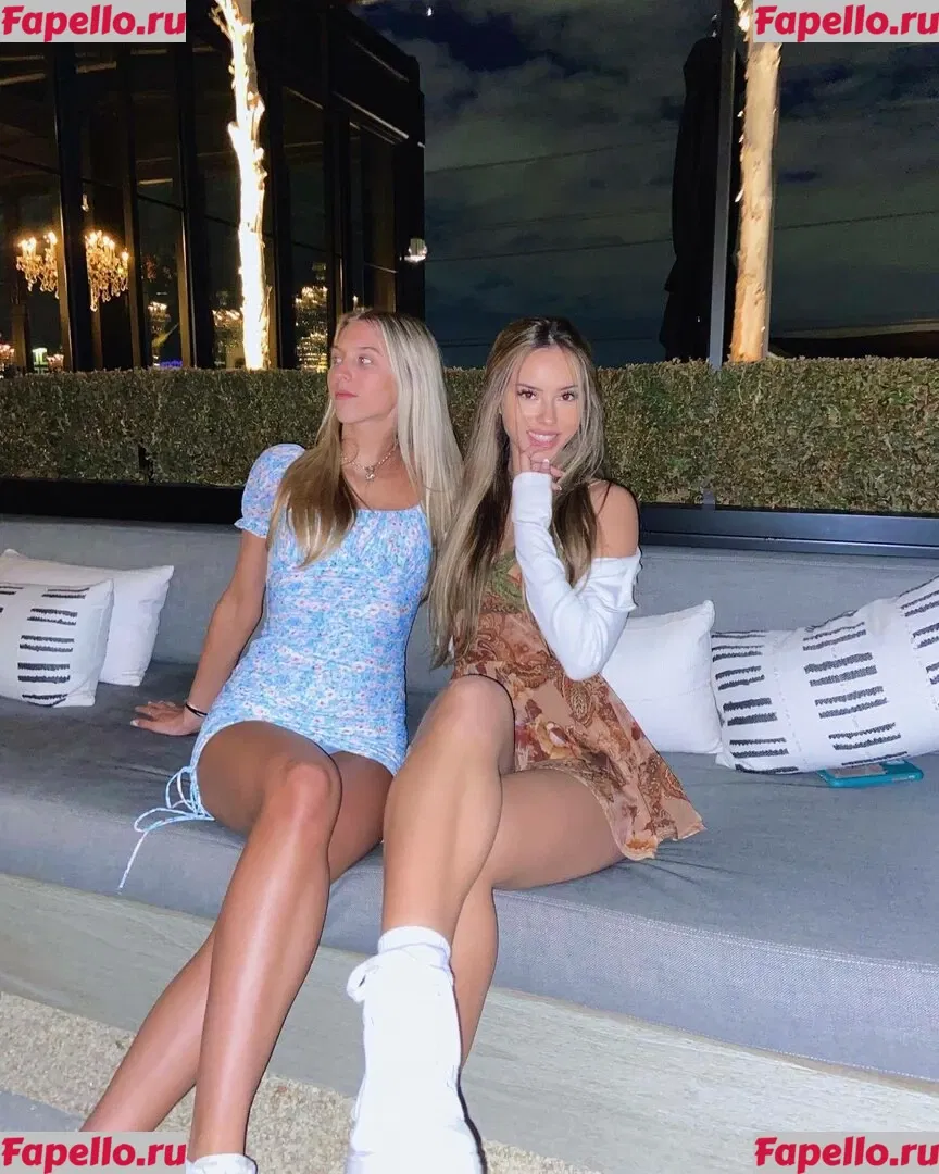 Julia & Katelyn Ernst Onlyfans Photo Gallery 