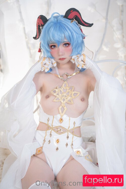 nekokoyoshi Onlyfans Photo Gallery 