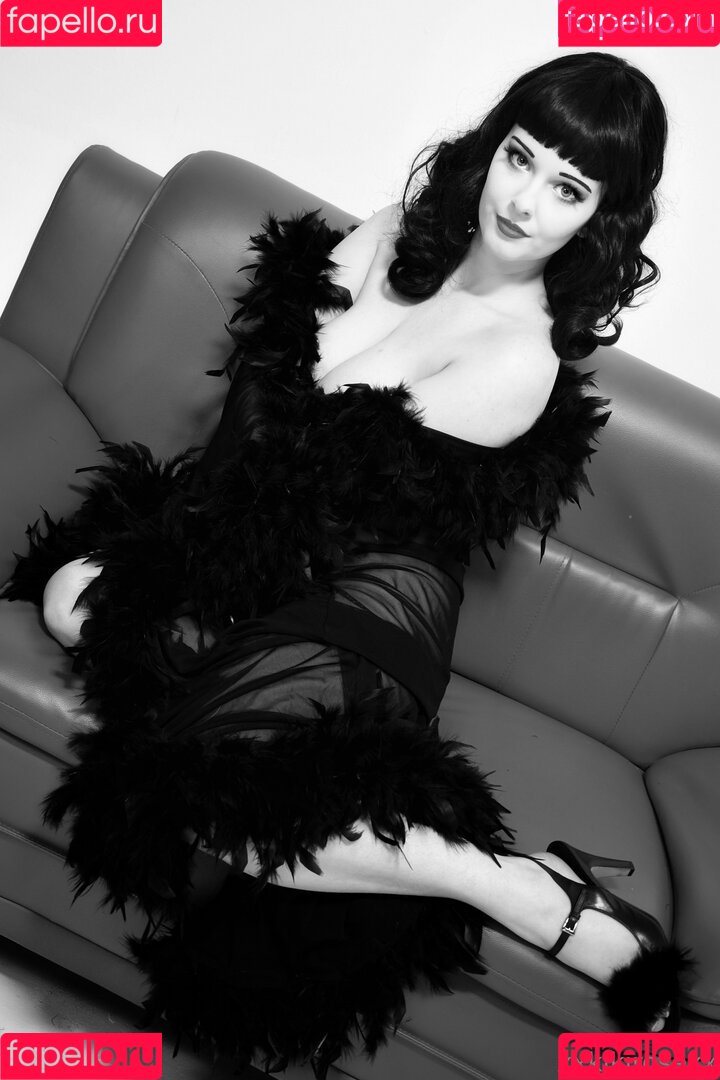 XxkikirosexX Onlyfans Photo Gallery 