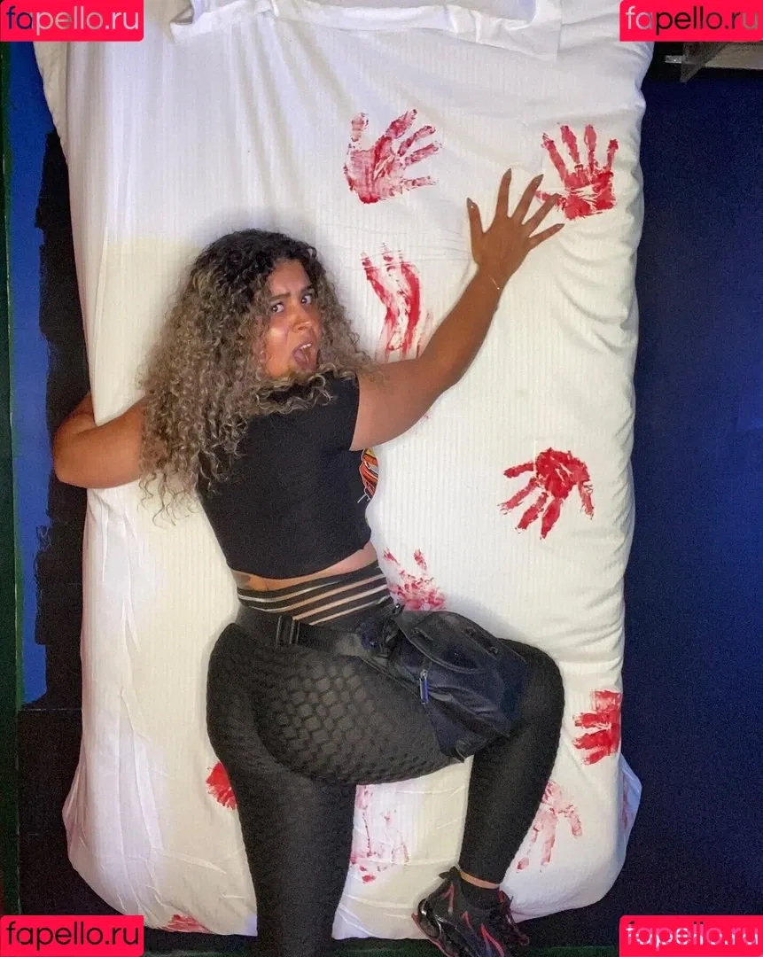 JustYeliz Onlyfans Photo Gallery 