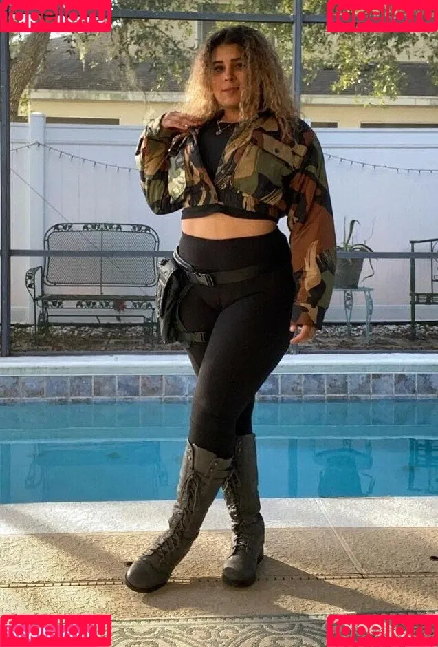 JustYeliz Onlyfans Photo Gallery 