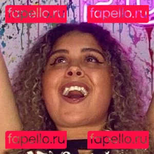 JustYeliz Onlyfans Photo Gallery 