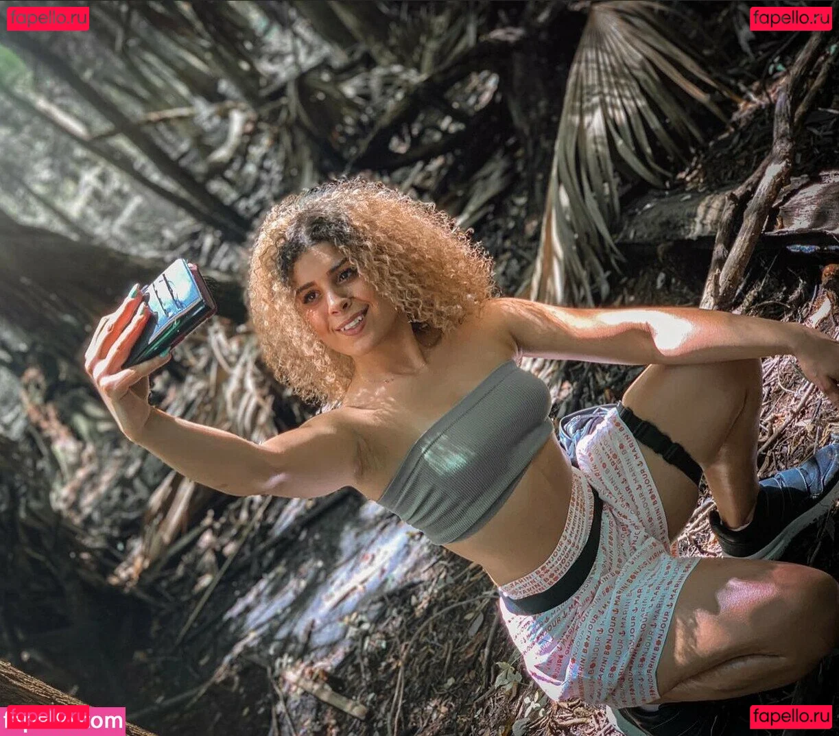 JustYeliz Onlyfans Photo Gallery 