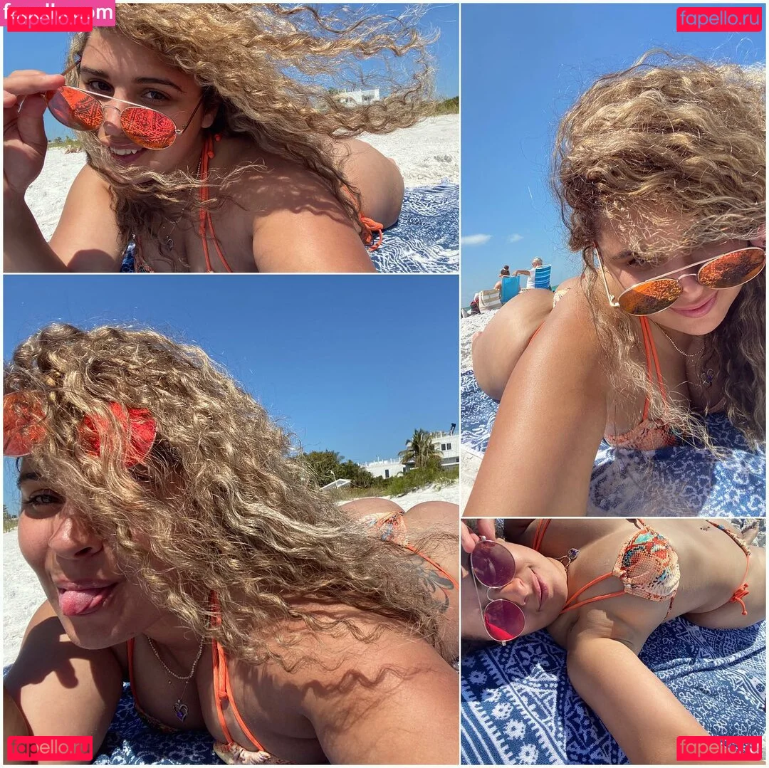 JustYeliz Onlyfans Photo Gallery 